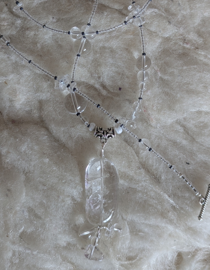 Cristal de roche (64 cm).