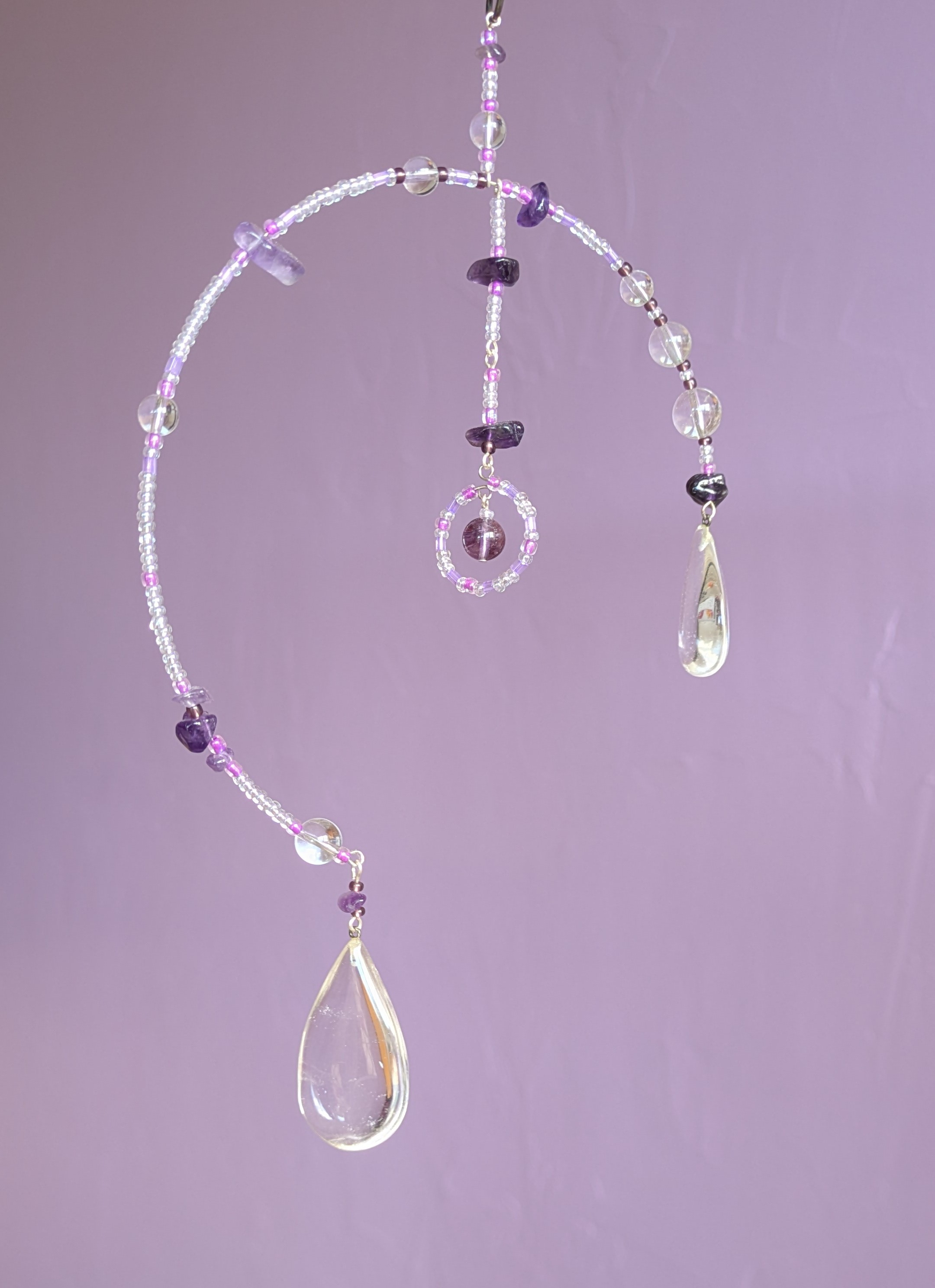 Cristal de roche et améthyste.