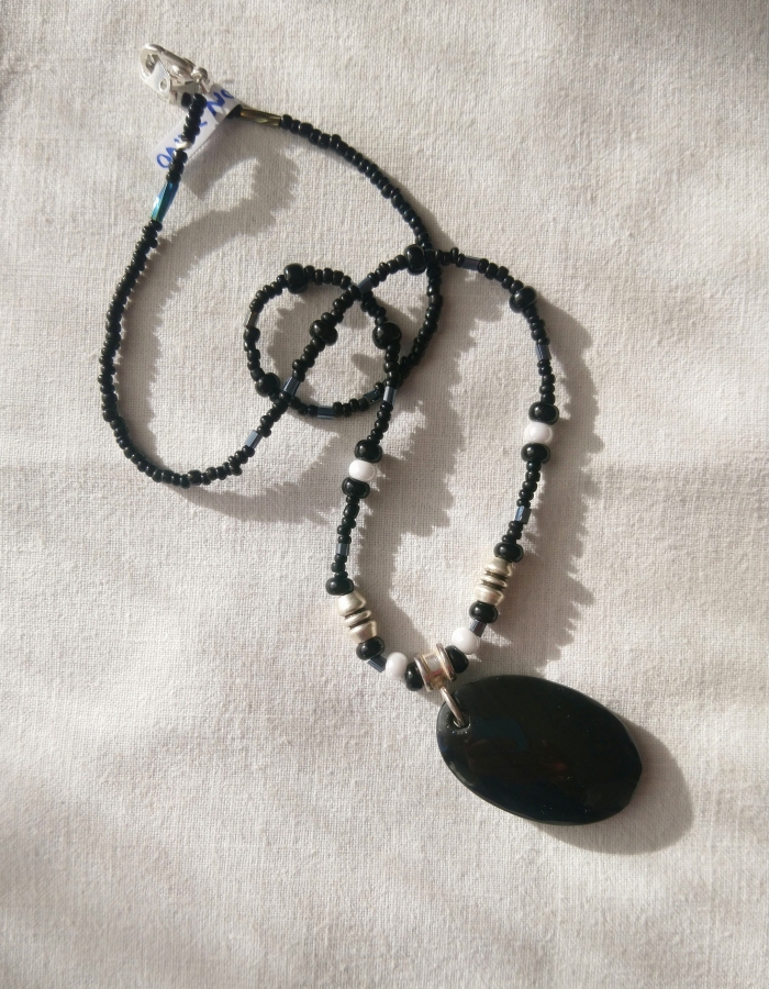 Obsidienne noire.