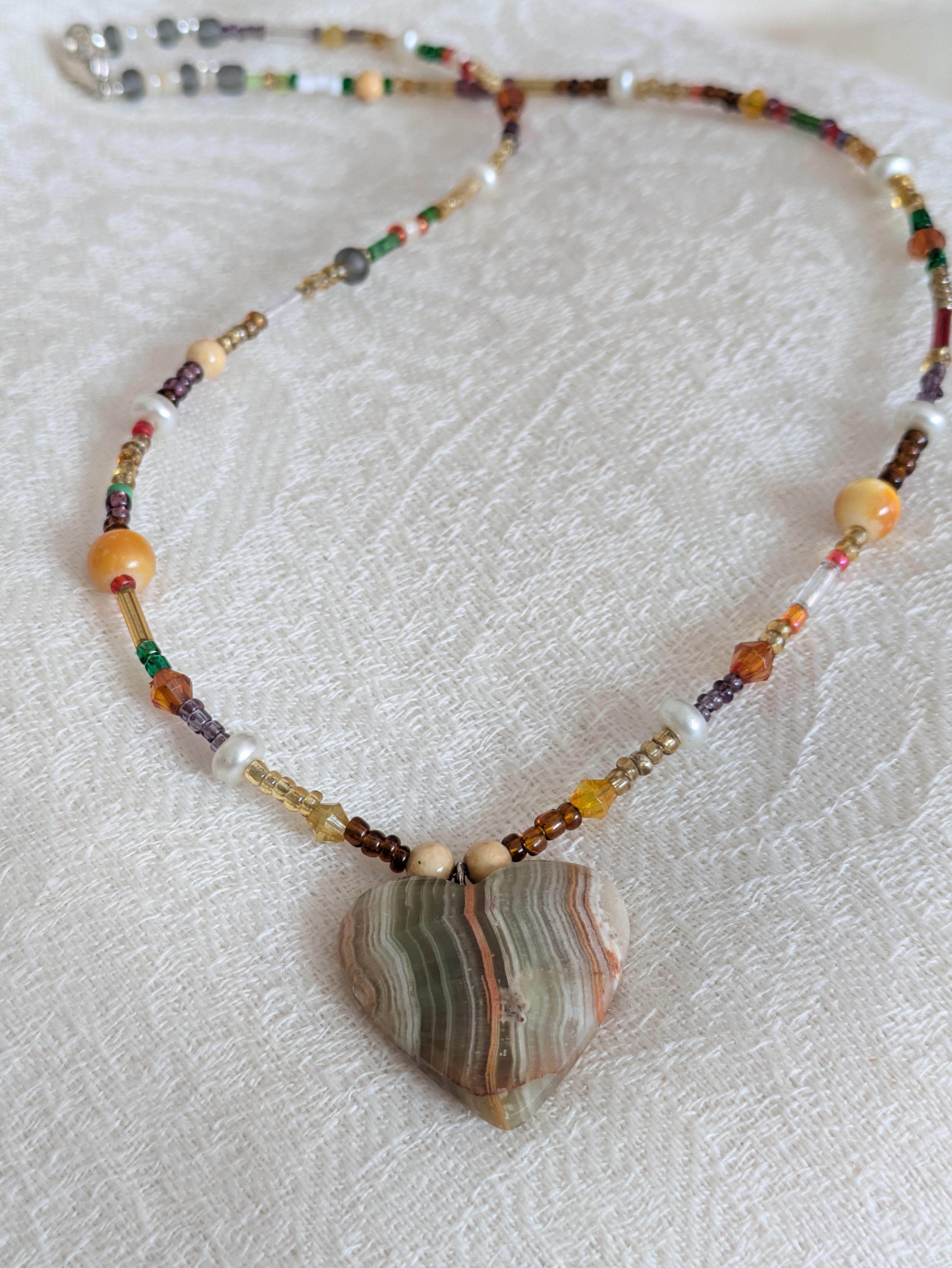 Onyx multicolore rayé