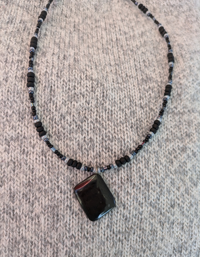 Onyx noir.